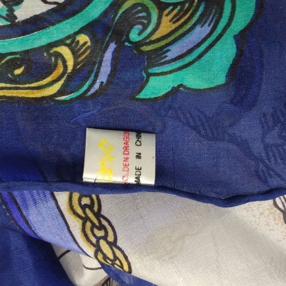 Vintage Golden Dragon 100% Silk Scarf - Picture 7 of 9